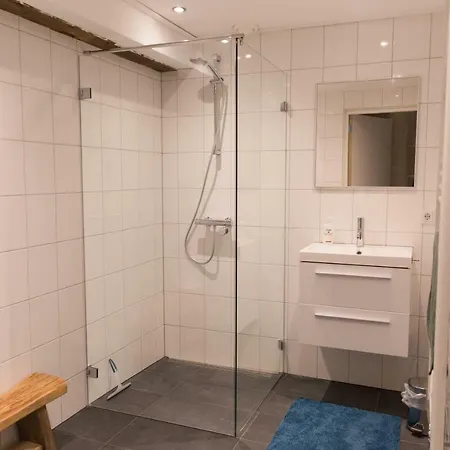 Uitzicht op de haven Appartement Kollum Buitenkant foto