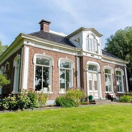 Uitzicht op de haven Appartement Kollum Buitenkant foto